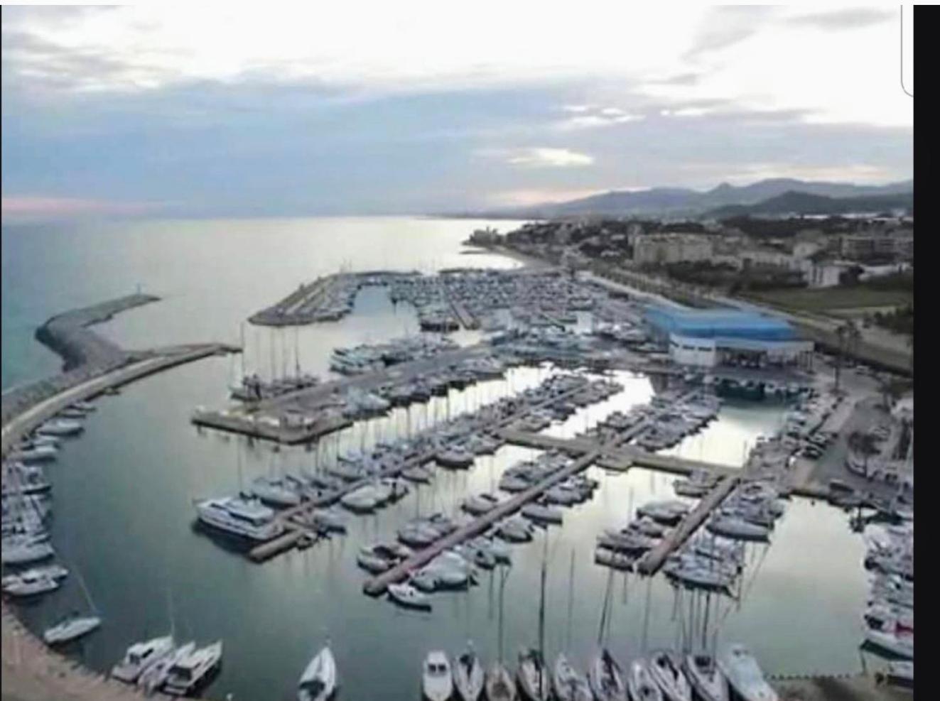 Apartment Llavaneres II Sant Andreu de Llavaneres Εξωτερικό φωτογραφία